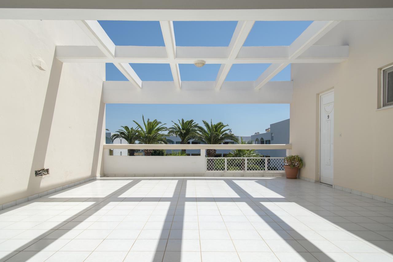Oneiro Boutique Hotel Tigkaki  Exterior photo